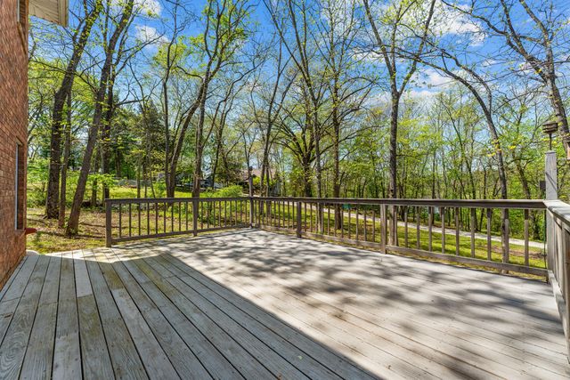 111 Townsend Court, Hollister, MO 65672