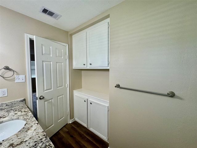 1592 Dr Martin Luther King Drive, Montgomery, TX 77356