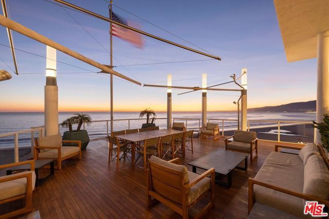101 Ocean Avenue D701, Santa Monica, CA 90402