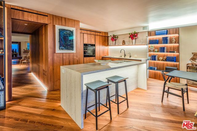 101 Ocean Avenue D701, Santa Monica, CA 90402
