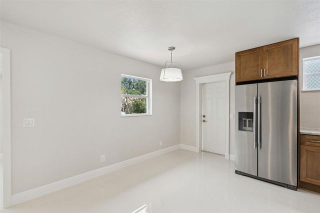 2316 N GRIFFIN DRIVE, Leesburg, FL 34748