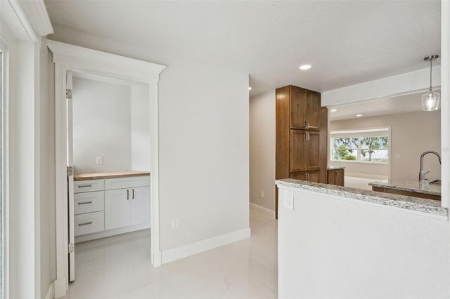 2316 N GRIFFIN DRIVE, Leesburg, FL 34748