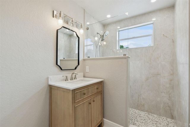 2316 N GRIFFIN DRIVE, Leesburg, FL 34748