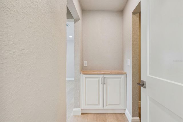 2316 N GRIFFIN DRIVE, Leesburg, FL 34748