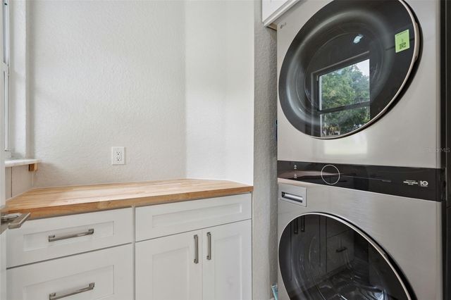 2316 N GRIFFIN DRIVE, Leesburg, FL 34748