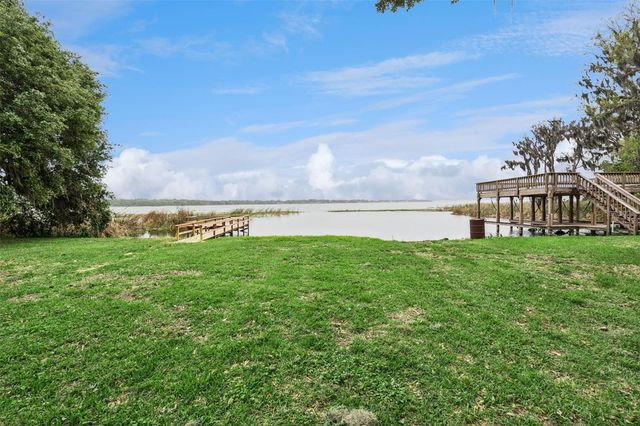 2316 N GRIFFIN DRIVE, Leesburg, FL 34748