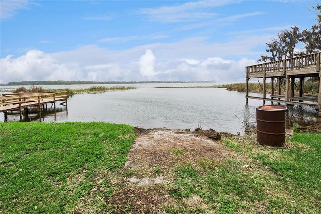 2316 N GRIFFIN DRIVE, Leesburg, FL 34748