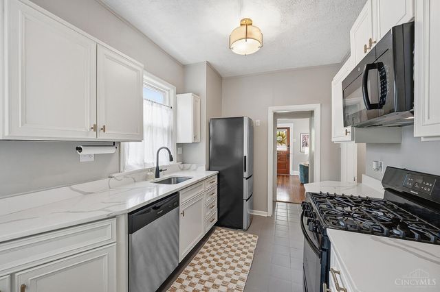 3145 Willis Avenue, Cincinnati, OH 45208