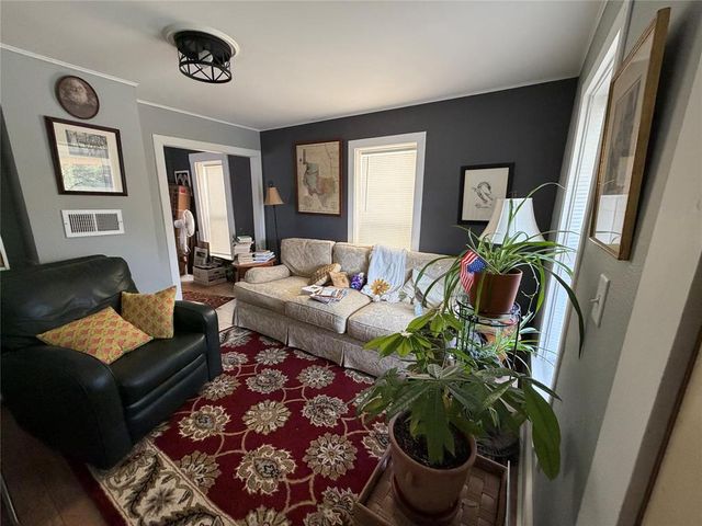 217 High Street, Chippewa Falls, WI 54729