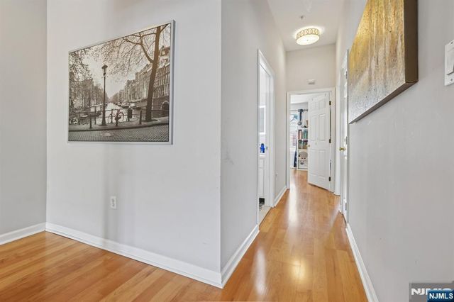 282 Roslyn Court 282X, West New York, NJ 07093