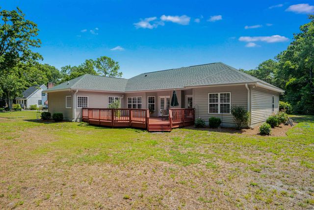 300 Russell Dr., Pawleys Island, SC 29585