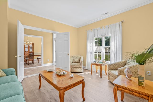 300 Russell Dr., Pawleys Island, SC 29585