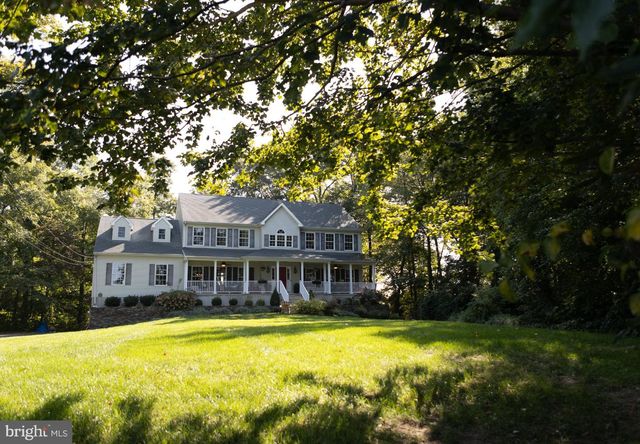 178 WARNER RD, Columbus, NJ 08022