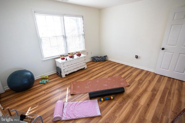 178 WARNER RD, Columbus, NJ 08022
