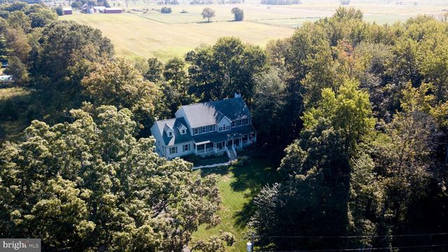 178 WARNER RD, Columbus, NJ 08022