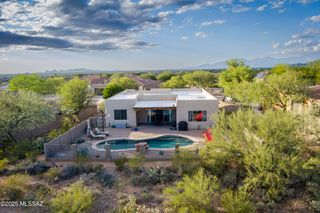 10591 S Cave Primrose Court, Vail, AZ 85641