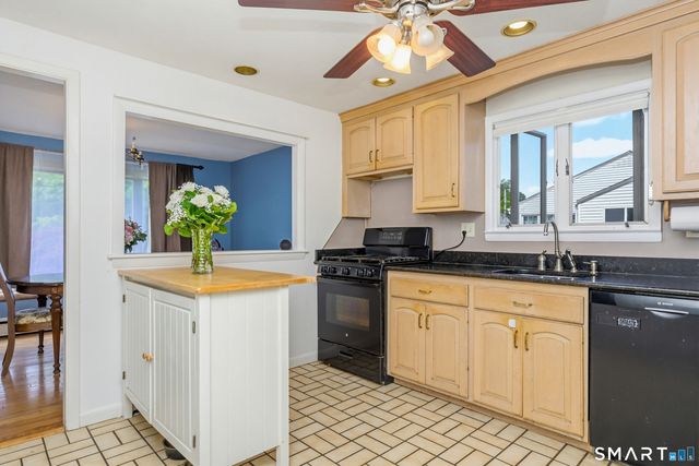 55 Blodgett Roy Drive, New Britain, CT 06053