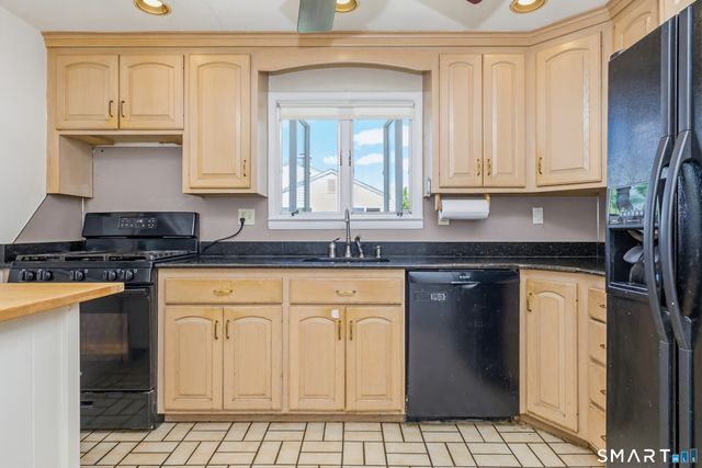 55 Blodgett Roy Drive, New Britain, CT 06053