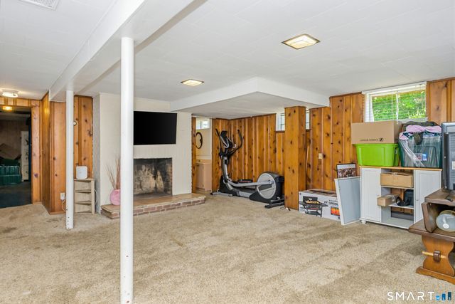 55 Blodgett Roy Drive, New Britain, CT 06053