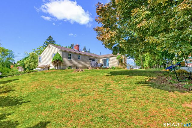 55 Blodgett Roy Drive, New Britain, CT 06053