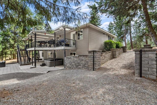 6910 N HARVARD RD, Newman Lake, WA 99025