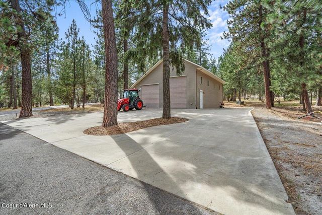 6910 N HARVARD RD, Newman Lake, WA 99025