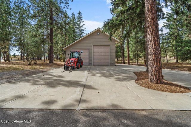 6910 N HARVARD RD, Newman Lake, WA 99025