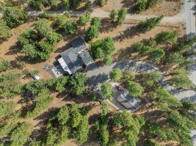 6910 N HARVARD RD, Newman Lake, WA 99025