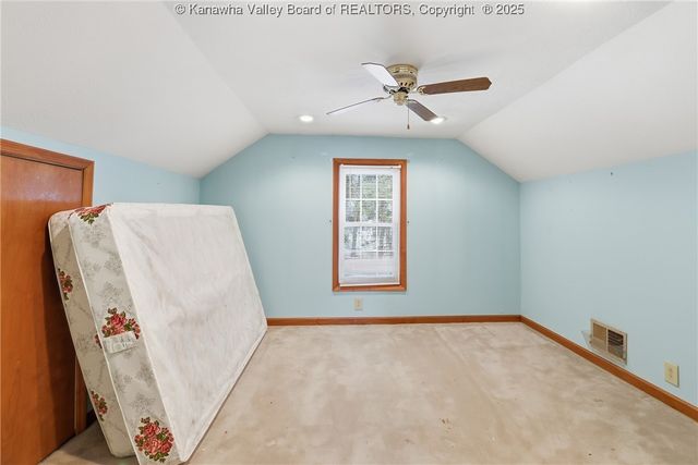 3834 Indian Creek Road, Elkview, WV 25071