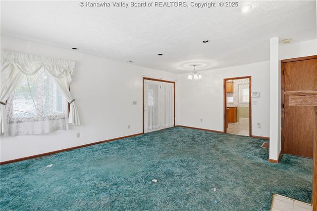 3834 Indian Creek Road, Elkview, WV 25071