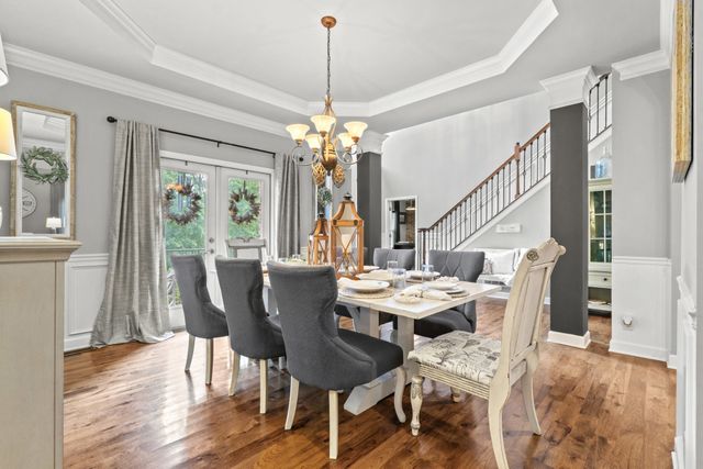 1007 Island Brook Dr, Hendersonville, TN 37075