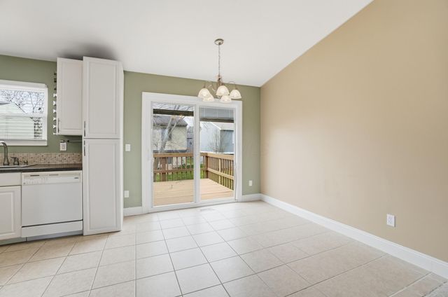 7713 Kelvinway Drive, 67, Columbus, OH 43085