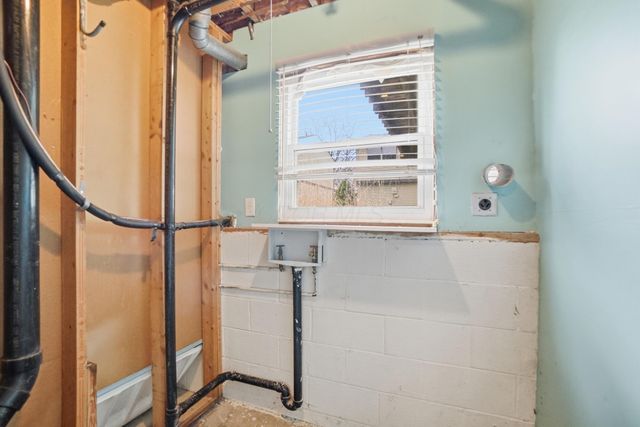 7713 Kelvinway Drive, 67, Columbus, OH 43085