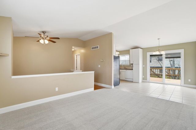 7713 Kelvinway Drive, 67, Columbus, OH 43085