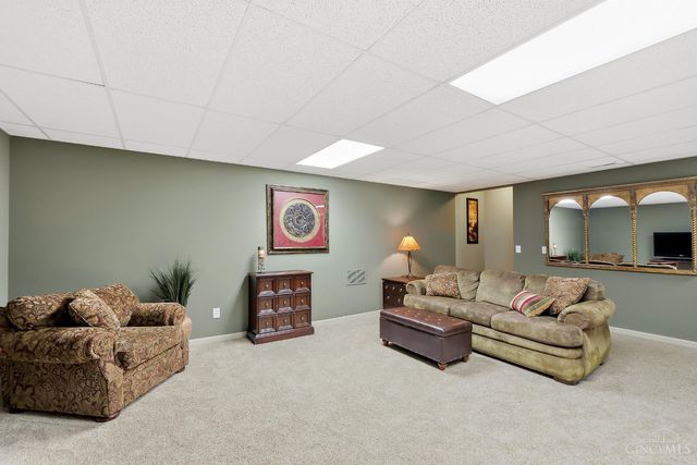 4450 Pond Meadows Court, Mason, OH 45040
