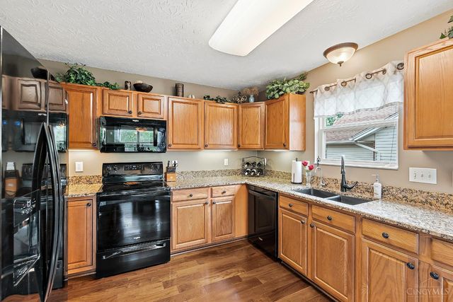 4450 Pond Meadows Court, Mason, OH 45040
