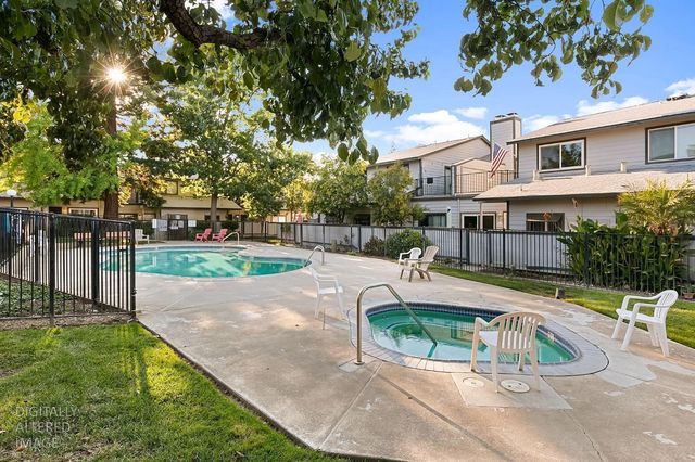 6224 Oak Valley Ln, Citrus Heights, CA 95621