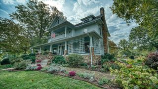 1194 Main Street, Andrews, NC 28901