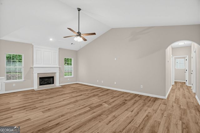 433 Concord Circle, Mcdonough, GA 30253