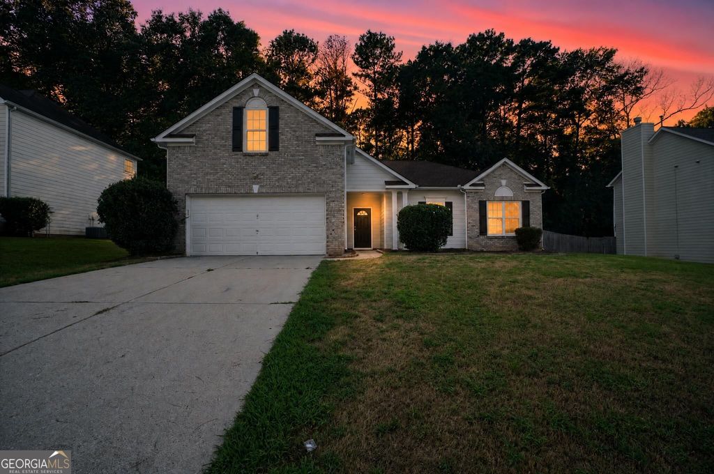 433 Concord Circle, Mcdonough, GA 30253