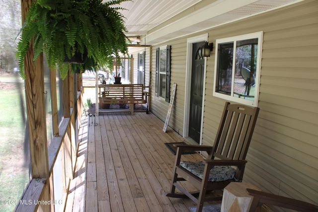 121 American Sand &Gravel, Poplarville, MS 39470