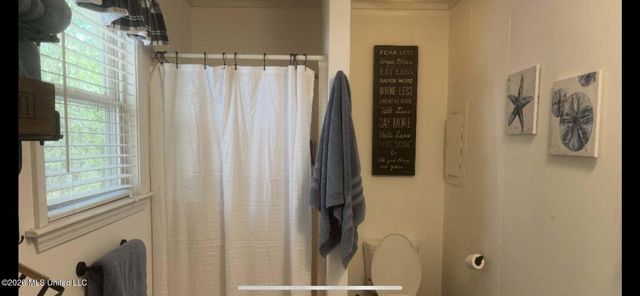 121 American Sand &Gravel, Poplarville, MS 39470