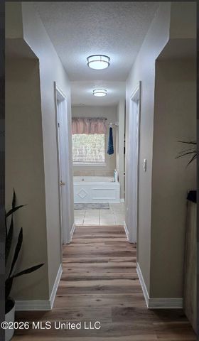 121 American Sand &Gravel, Poplarville, MS 39470