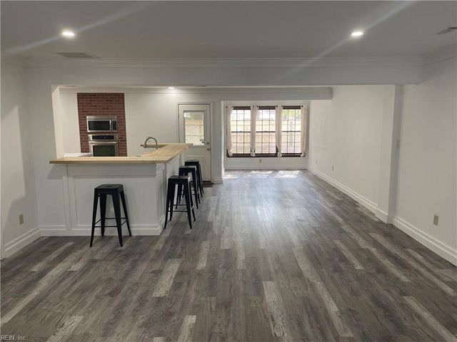 1217 Welles CT, Chesapeake, VA 23320