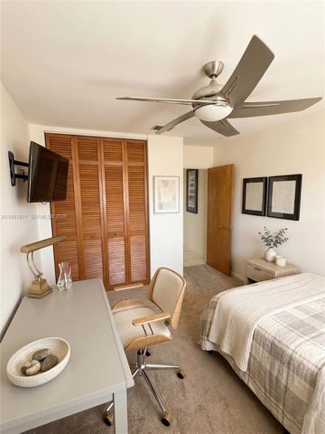 10520 SW 142nd Ave, Miami, FL 33186