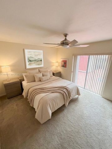 10520 SW 142nd Ave, Miami, FL 33186