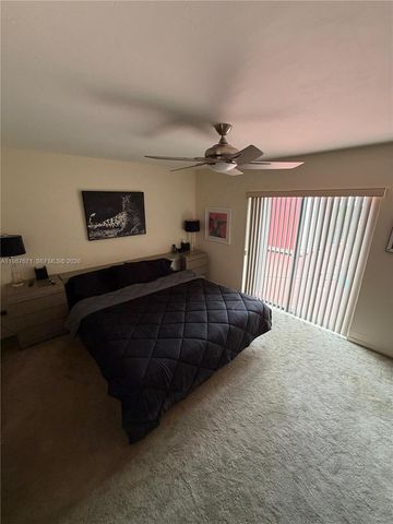 10520 SW 142nd Ave, Miami, FL 33186