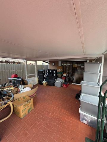 10520 SW 142nd Ave, Miami, FL 33186