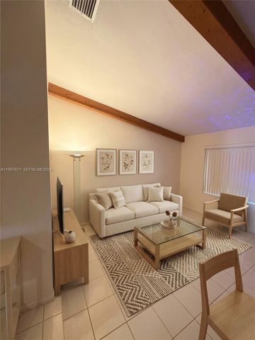 10520 SW 142nd Ave, Miami, FL 33186