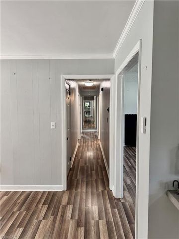 2205 Plainview Drive, High Point, NC 27265